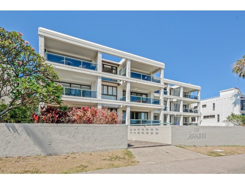 4 / 238 Alexandra Parade, Alexandra Headland QLD 4572