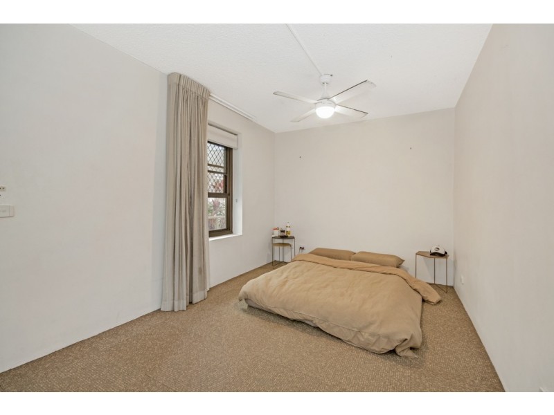 4 / 238 Alexandra Parade, Alexandra Headland QLD 4572