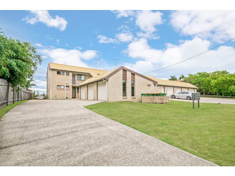 8 / 17 Goonawarra Drive, Mooloolaba QLD 4557