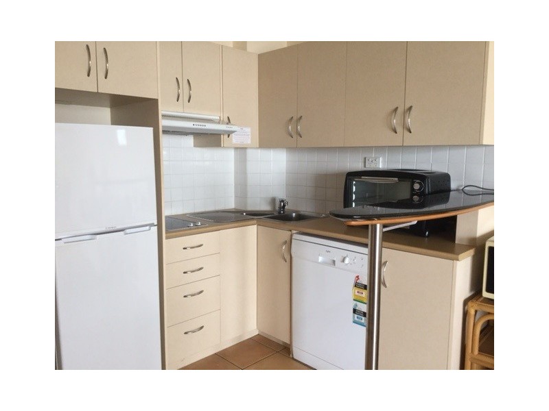 207 / 180 Alexandra Parade, Alexandra Headland QLD 4572