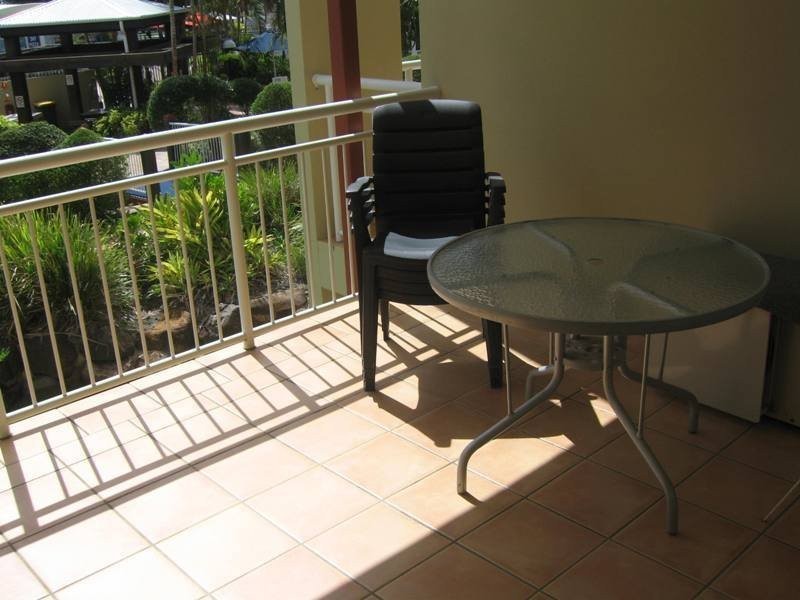 227/180 Alexandra Parade (Alex Beach Resort), Alexandra Headland QLD 4572