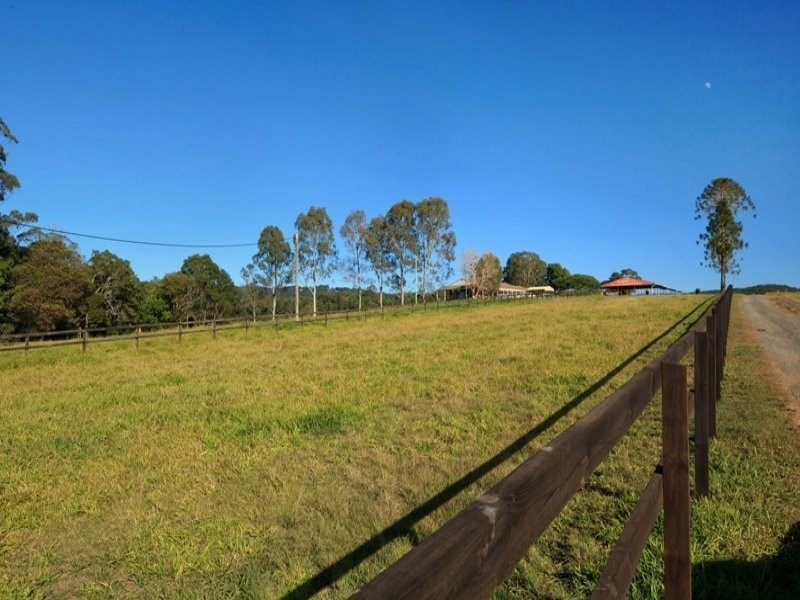 72 Sheahans Road, Yandina QLD 4561