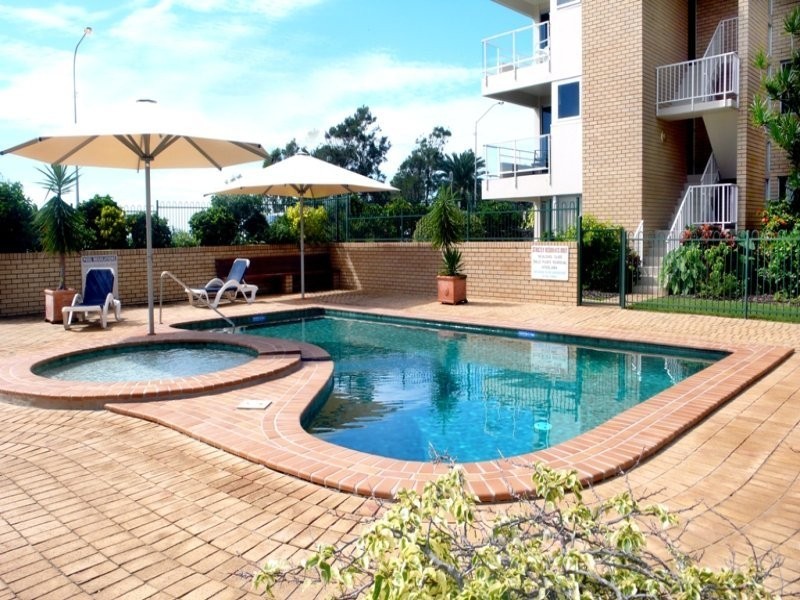 2/268 Alexandra Parade (The Headlands), Alexandra Headland QLD 4572