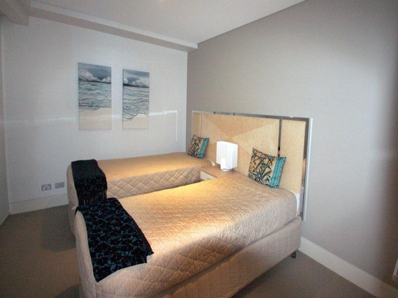 101 Mooloolaba Esplanade (Oceans), Mooloolaba QLD 4557