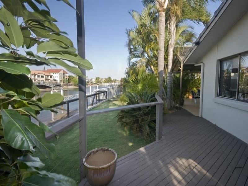 34 Balyarta Crescent, Mooloolaba QLD 4557