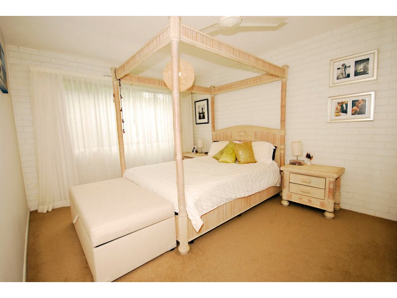 2/10 Muraban Street, Mooloolaba QLD 4557
