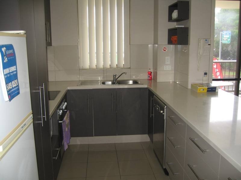 Unit 5 Seaview 143 The Esplanade, Mooloolaba QLD 4557