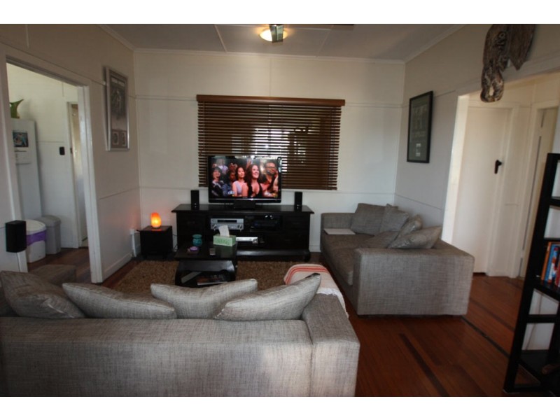 189 Bradman Avenue, Maroochydore QLD 4558