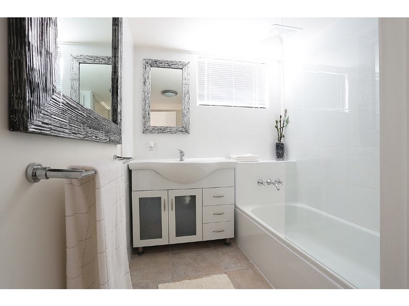 3/20 Pangarinda Place (La Costa Vista), Mooloolaba QLD 4557