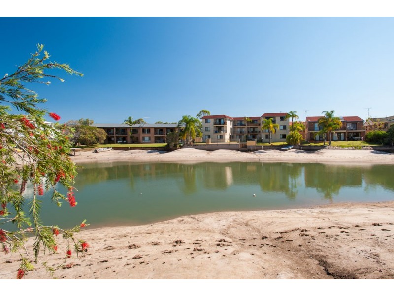 5/5 Kyamba Court, Mooloolaba QLD 4557