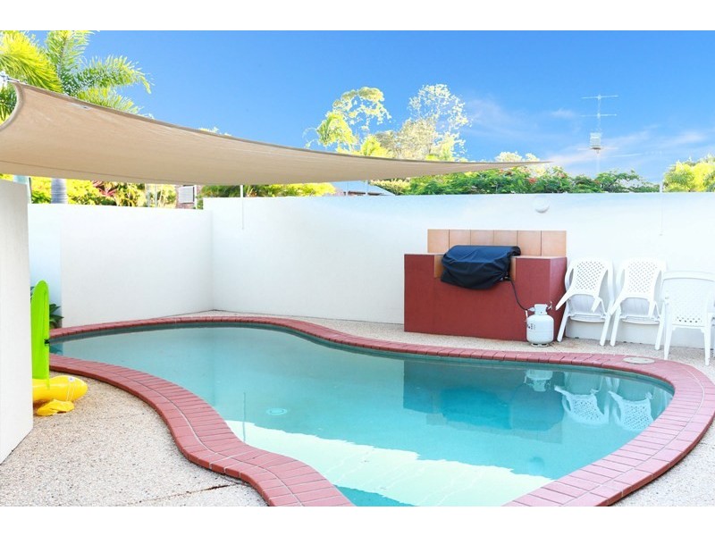 4/6 Broadmeadows Road (Paradiso), Maroochydore QLD 4558