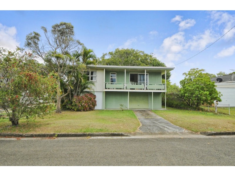 38 Smith Street, Mooloolaba QLD 4557