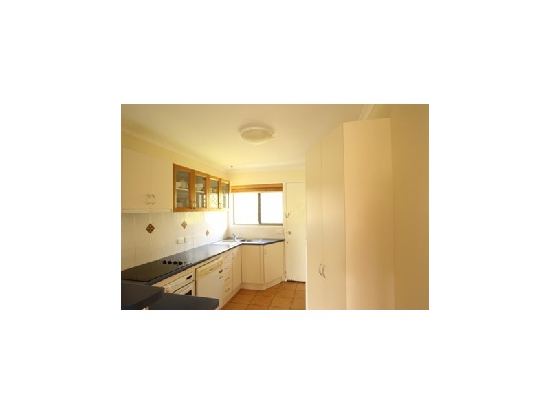 4/3 Barooga Crescent, Mooloolaba QLD 4557