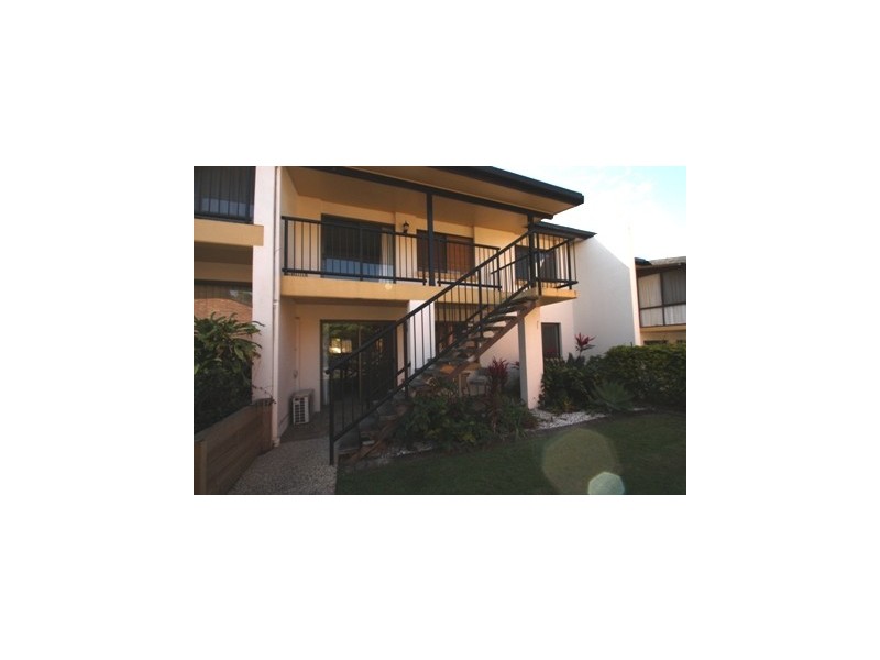 4/3 Barooga Crescent, Mooloolaba QLD 4557