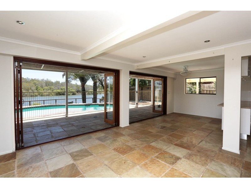 11 Karloo Court, Mountain Creek QLD 4557