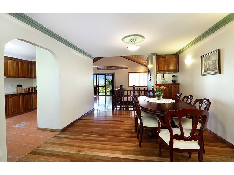 22 Mountain Ridge Crescent, Buderim QLD 4556