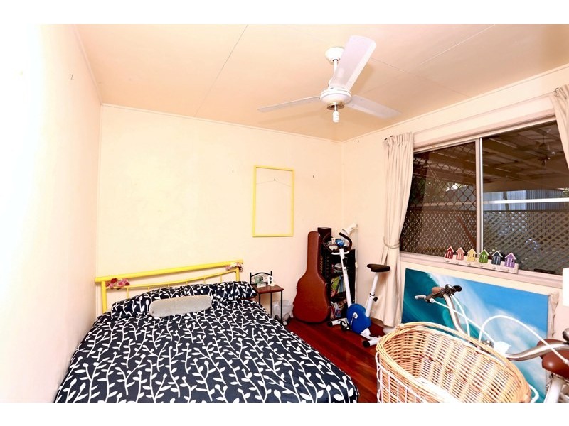 35 Palm Drive, Mooloolaba QLD 4557