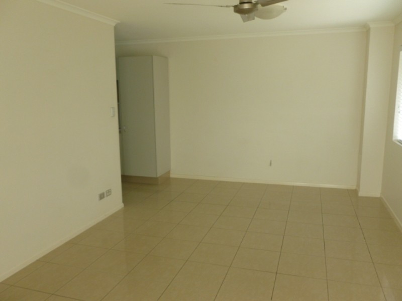 1/115 Bradman Avenue, Maroochydore QLD 4558