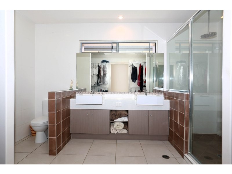 68 Buderim Pines Drive, Buderim QLD 4556