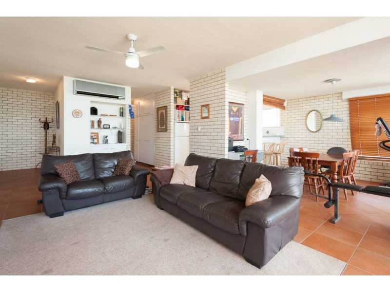 2/260 Alexandra Parade (Bannow), Alexandra Headland QLD 4572