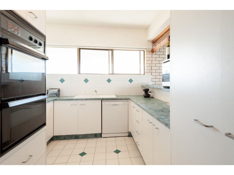 2/260 Alexandra Parade (Bannow), Alexandra Headland QLD 4572
