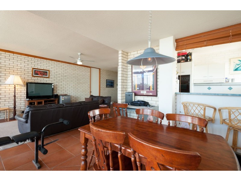 2/260 Alexandra Parade (Bannow), Alexandra Headland QLD 4572