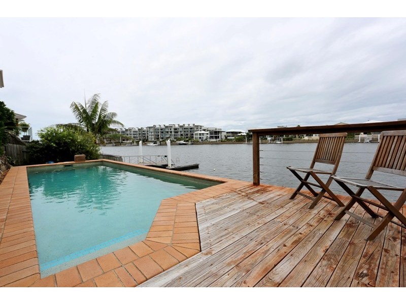 64 Sunbird Chase, Parrearra QLD 4575