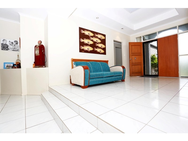 64 Sunbird Chase, Parrearra QLD 4575