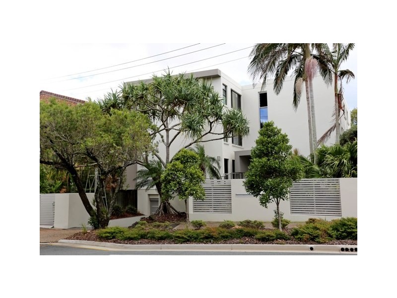 4/56 Parkyn Parade (The Windmill), Mooloolaba QLD 4557