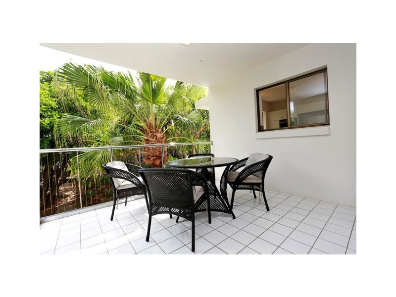 4/56 Parkyn Parade (The Windmill), Mooloolaba QLD 4557