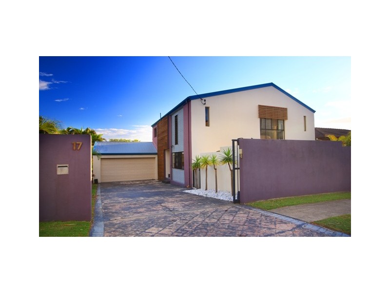 17 Kalinda Avenue, Mooloolaba QLD 4557