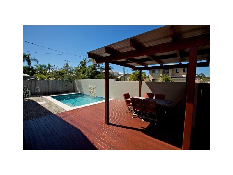 40 Lawrence Street, Mooloolaba QLD 4557