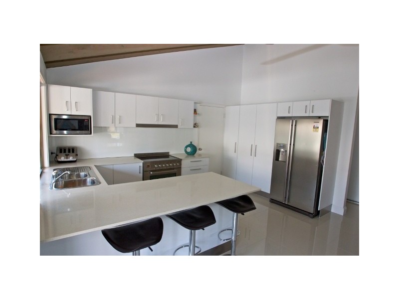 40 Lawrence Street, Mooloolaba QLD 4557