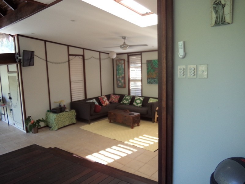 227 Broadwater Ave West, Maroochydore QLD 4558