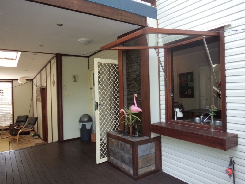 227 Broadwater Ave West, Maroochydore QLD 4558