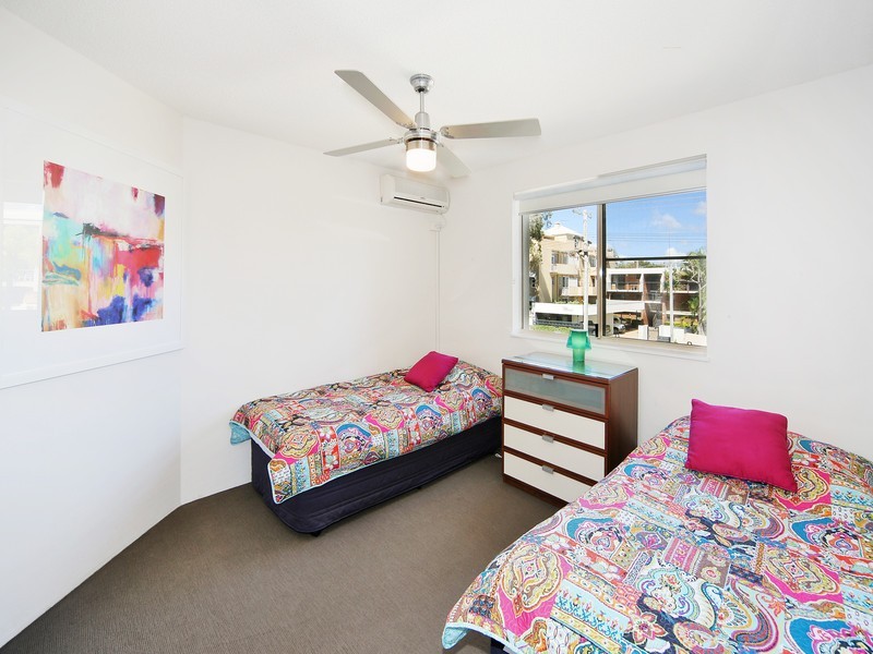 Unit 12 / 70 Parkyn Parade (Beachcomber), Mooloolaba QLD 4557