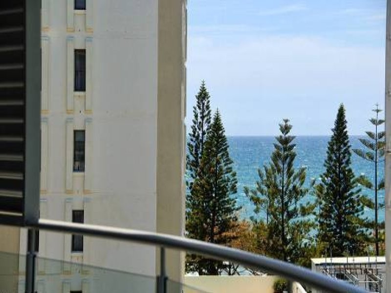12/39-45 First Avenue, Mooloolaba QLD 4557