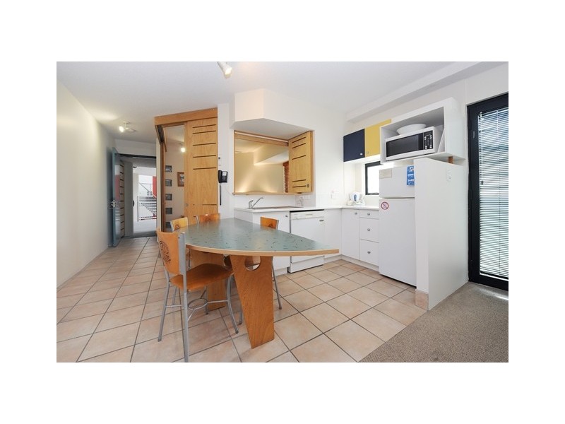 429 / 87-97 First Avenue (The Beach Club), Mooloolaba QLD 4557