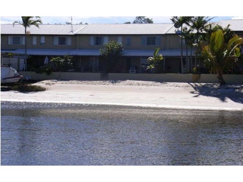 3/7 Woomba, Mooloolaba QLD 4557