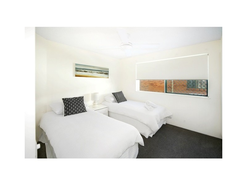 Unit 6 / 42 River Esplanade (Sailport), Mooloolaba QLD 4557