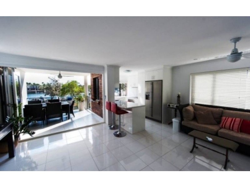 Unit 4 / 93 Parkyn Parade “Maui”, Mooloolaba QLD 4557
