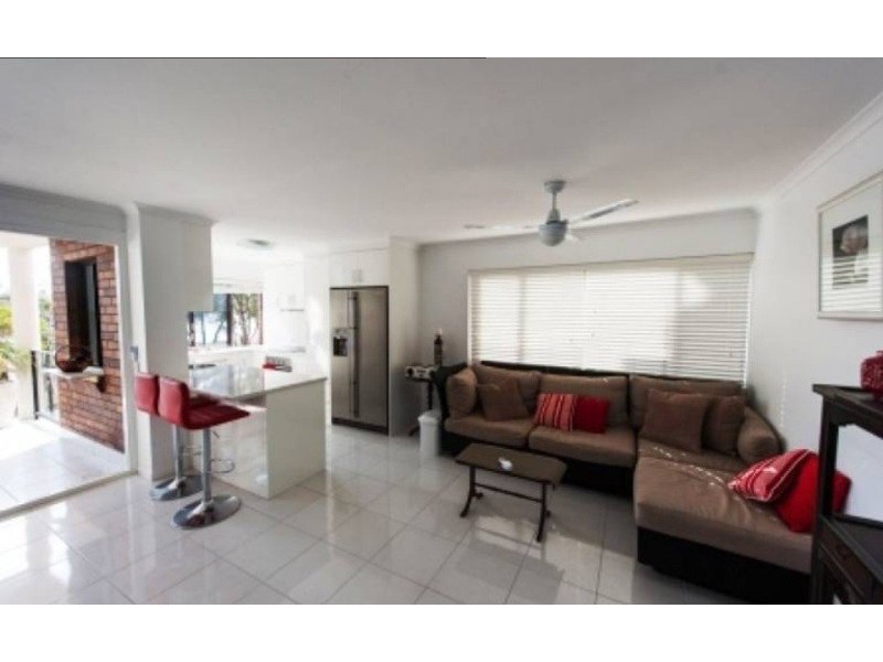 Unit 4 / 93 Parkyn Parade “Maui”, Mooloolaba QLD 4557