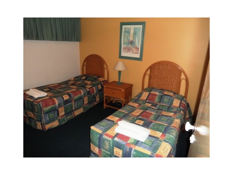 Unit 10/17-19 Brisbane Road (Caribbean Resort), Mooloolaba QLD 4557
