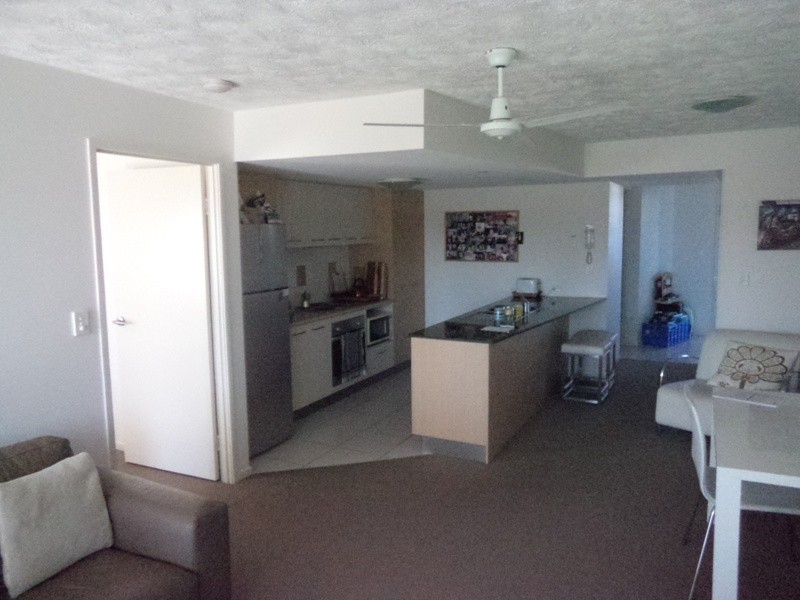 42/10 Grand Parade “Azure”, Parrearra QLD 4575