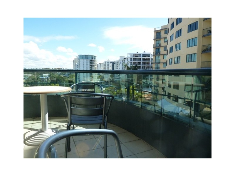 Unit 571 / 11 Mooloolaba Esplanade (Landmark), Mooloolaba QLD 4557