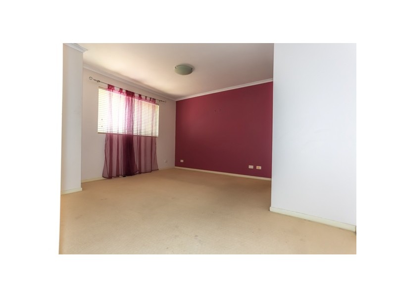 Unit 4 / 34 Dalton Drive, Maroochydore QLD 4558