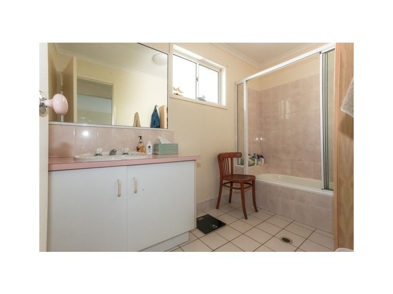 11a Admirals Court, Mooloolaba QLD 4557