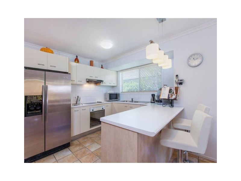 6 Honeymyrtle Court, Mountain Creek QLD 4557