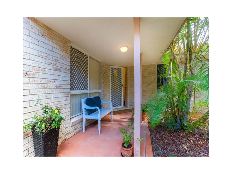 6 Honeymyrtle Court, Mountain Creek QLD 4557