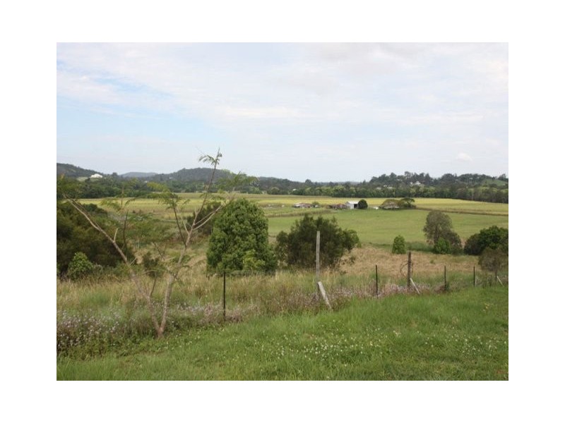 310 Memorial Drive, Eumundi QLD 4562
